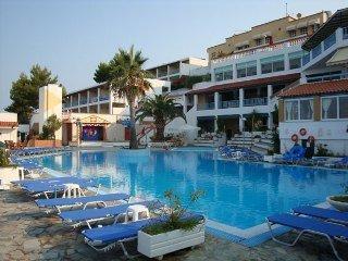 Regina Mare Perdika (Aegina) Exterior photo